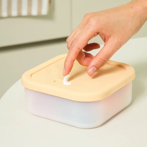  【ダイソ】シリコン容器 2種類