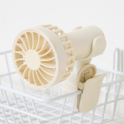 【ダイソ】オーロラ鉗子ミニハンディ扇風機