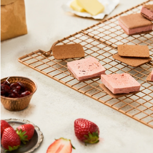 【当日出荷】いちごチョコたっぷりサンド